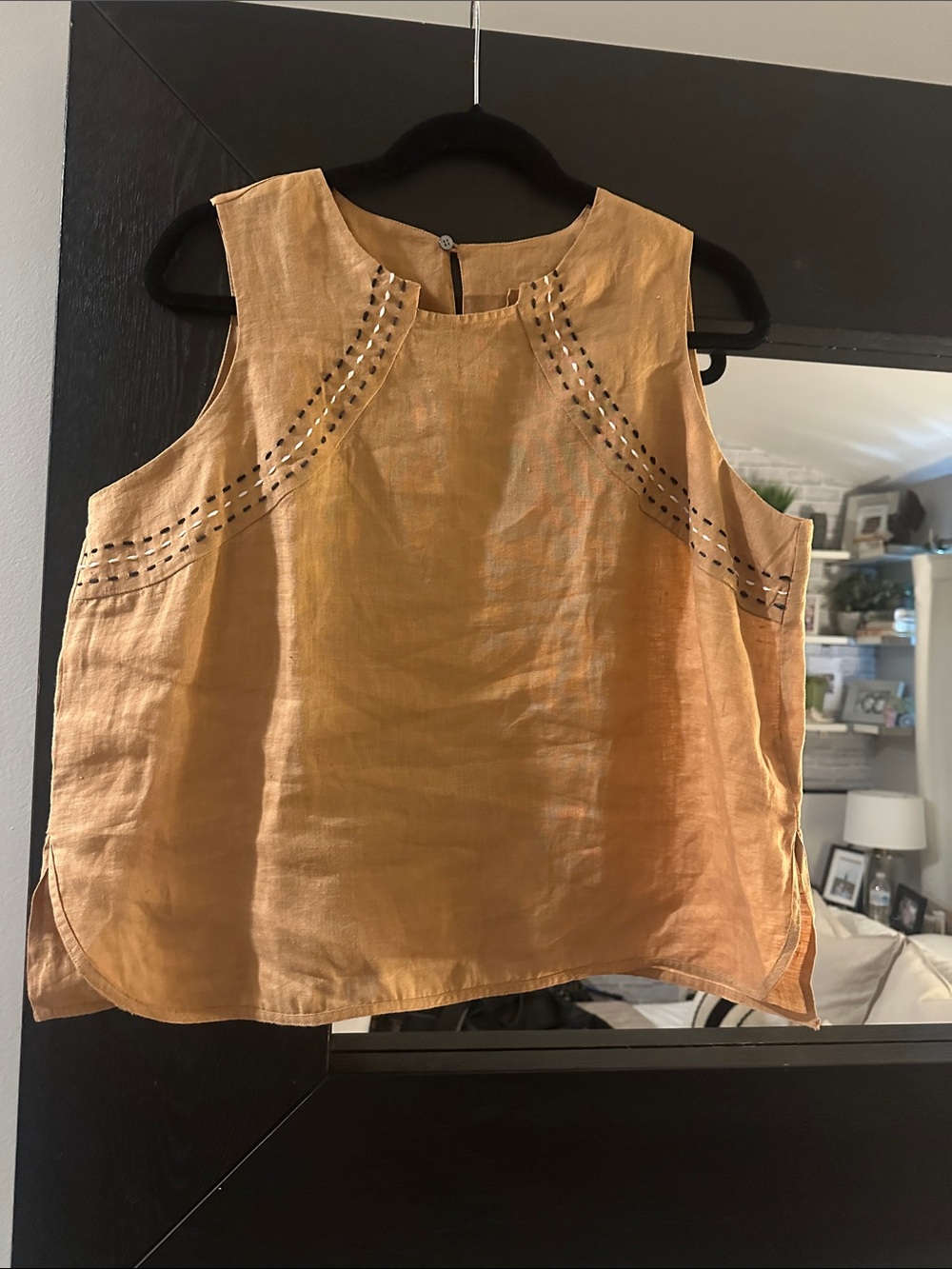 BIASA sleeveless linen top